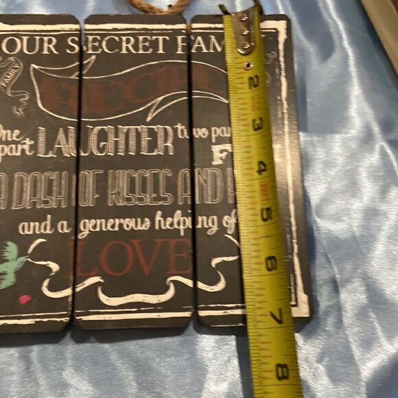 NWOT Wall Art Honeysuckle by Demdaco and Our Family Secret pictures‎ - Picture 9 of 10